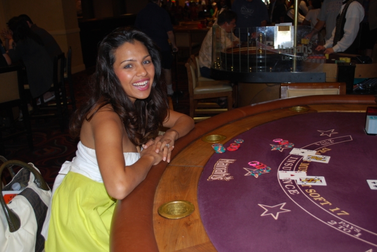 मुखमैथुन लड़की