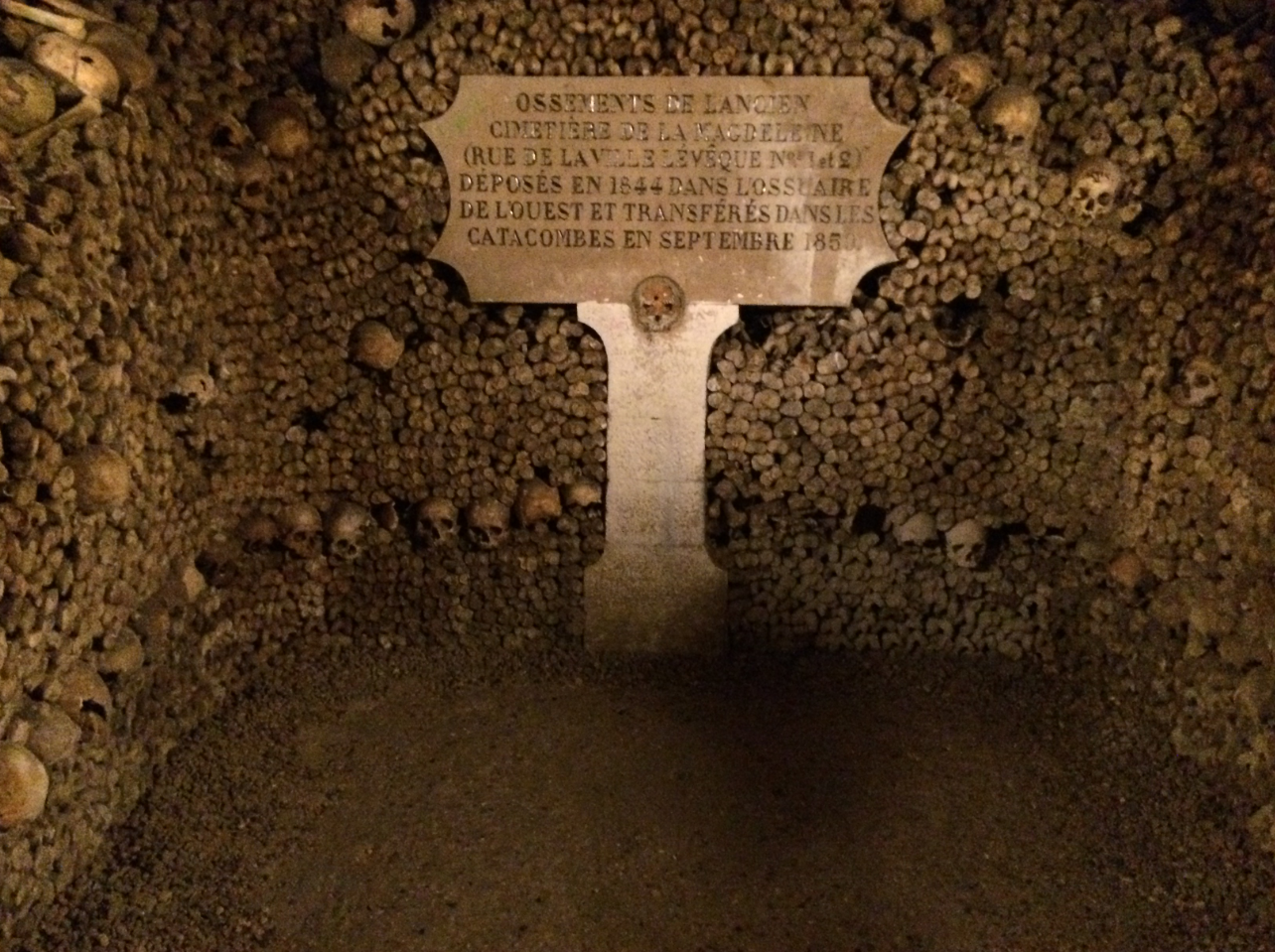 पेरिस के कैटाकॉम्ब्स