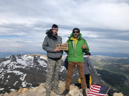 माउंट्स डेमोक्रेट