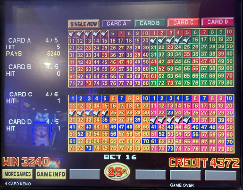 चार कार्ड केनो