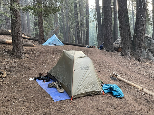 कैम्प का ग्राउंड