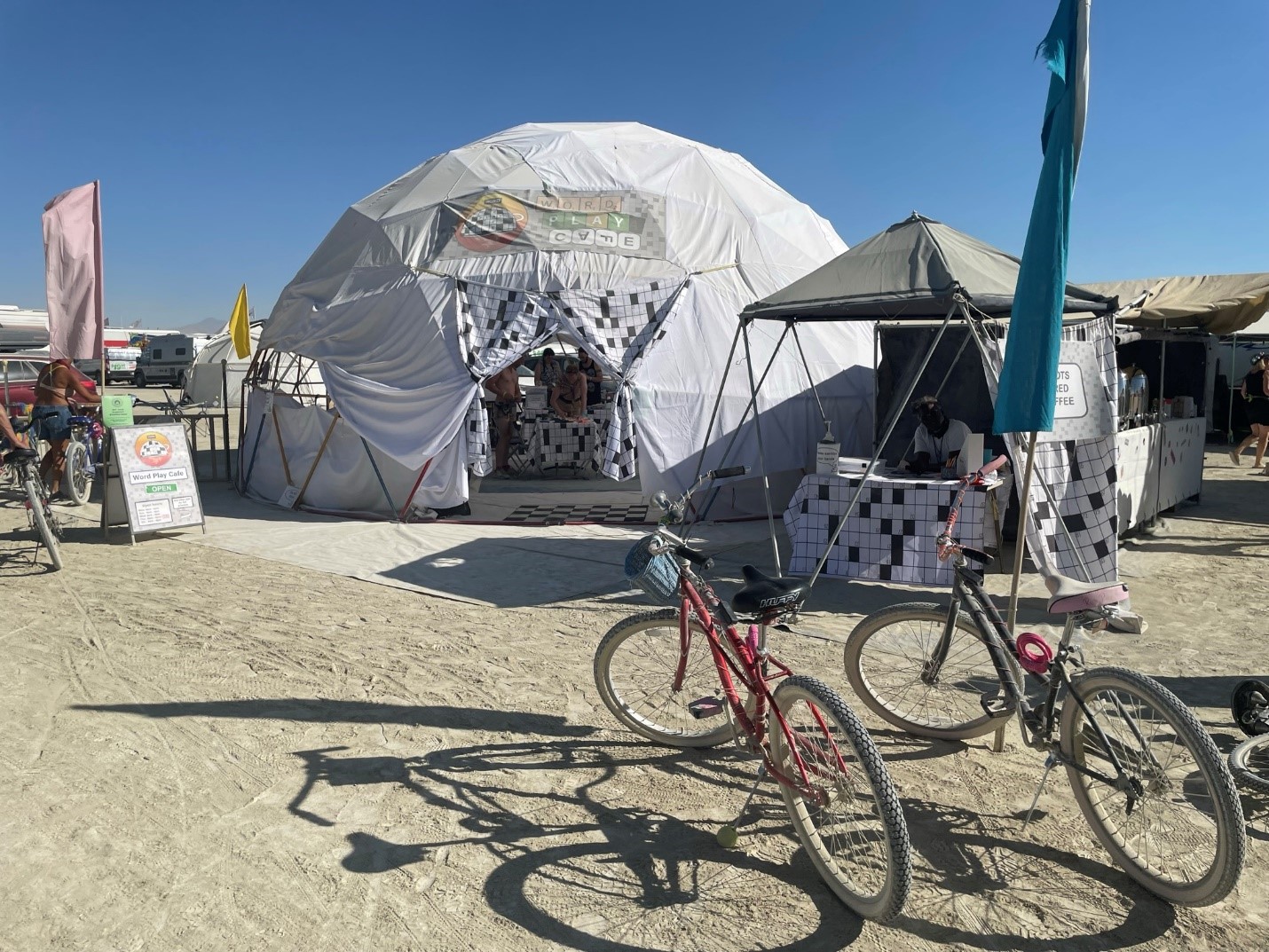 वर्ल्ड प्ले कैफे