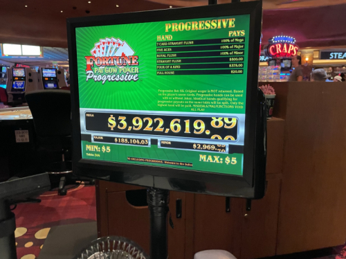 फेस अप पै गो पोकर प्रोग्रेसिव